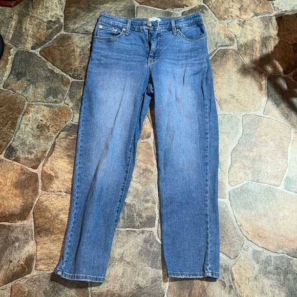 crown & ivy Denim - Crown & Ivy High Rise Vintage Straight Denim Jeans Size 8